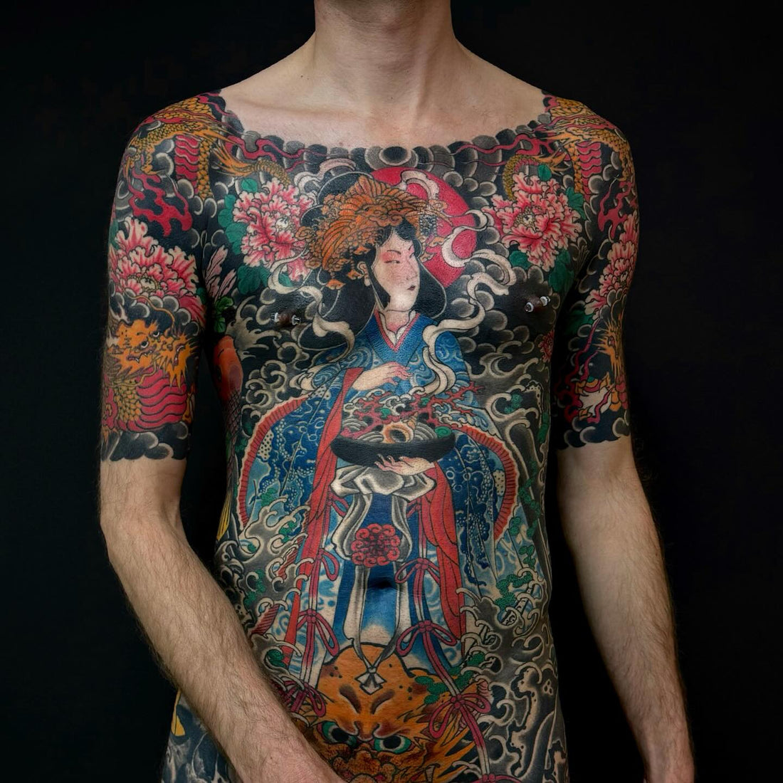 Toyotama-hime (豊玉姫)